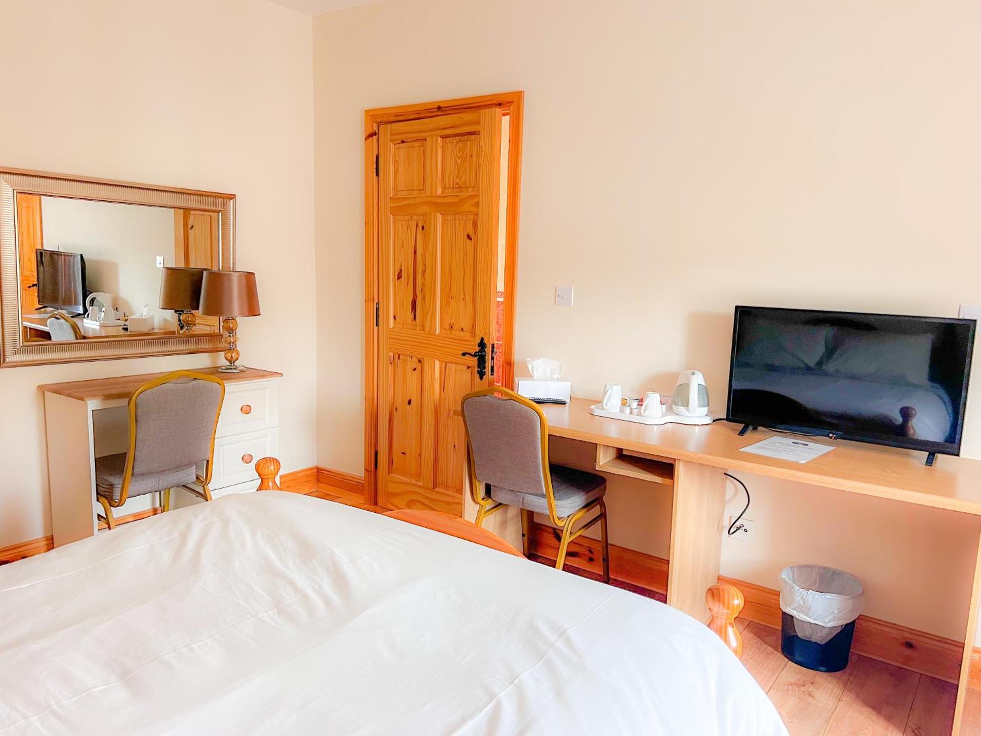 Kilcar Lodge Екстер'єр фото